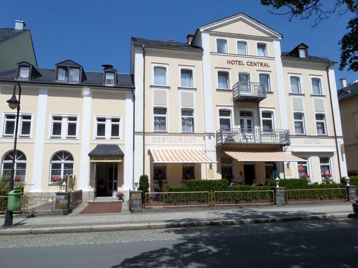 Hotel Central Bad Elster Exteriör bild